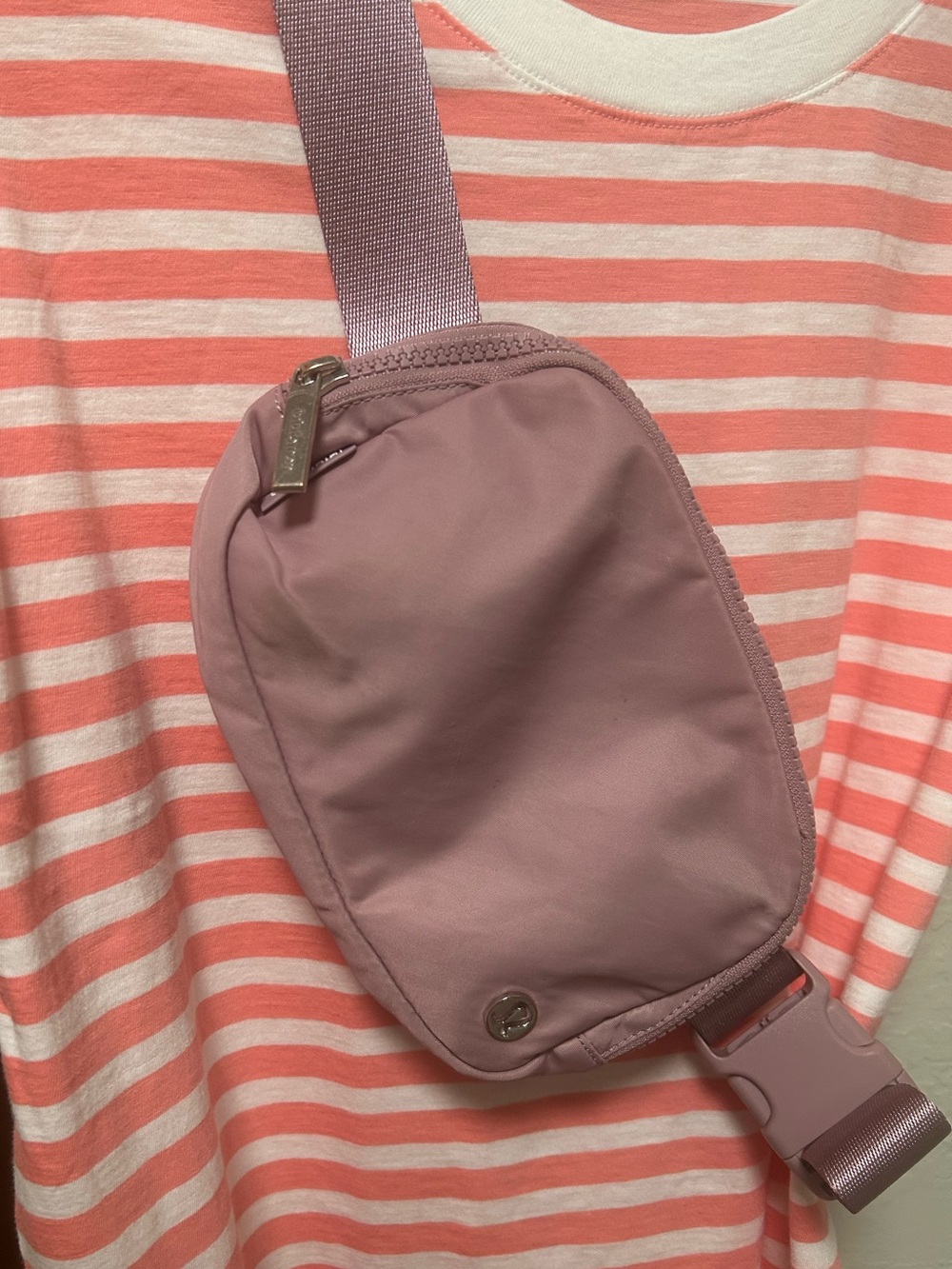 Lululemon Everywhere Belt Bag